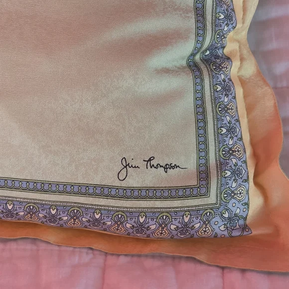 Jim Thompson Elephant Design Silk Pillow - Picture 3 of 11